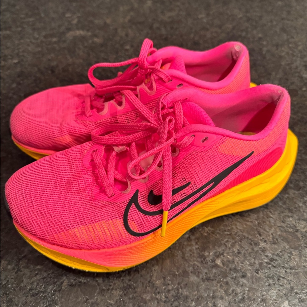 Nike Women's Zoom Fly 5 Hyper Pink and Laser Orange Running Shoes